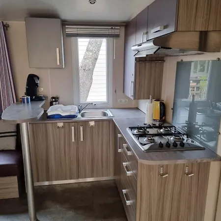 캠프장 Mobil 6 Personnes Camping Gorge Du Verdon *